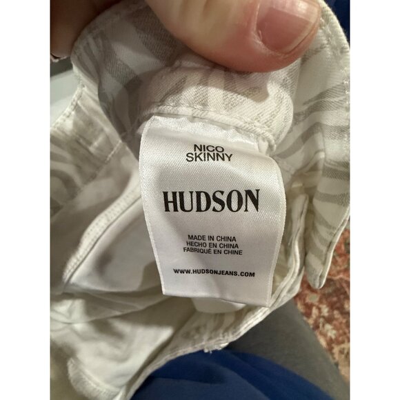 Hudson Jeans Women's Nico Mid Rise, Super Skinny Jean - Size 32 - Picture 5 of 5